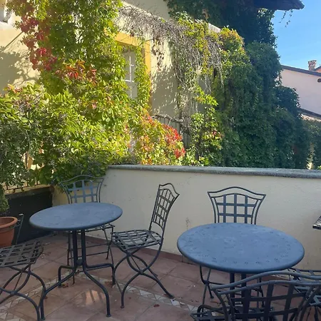 Palazzo Sismonda Bed & Breakfast Corneliano d'Alba Room photo