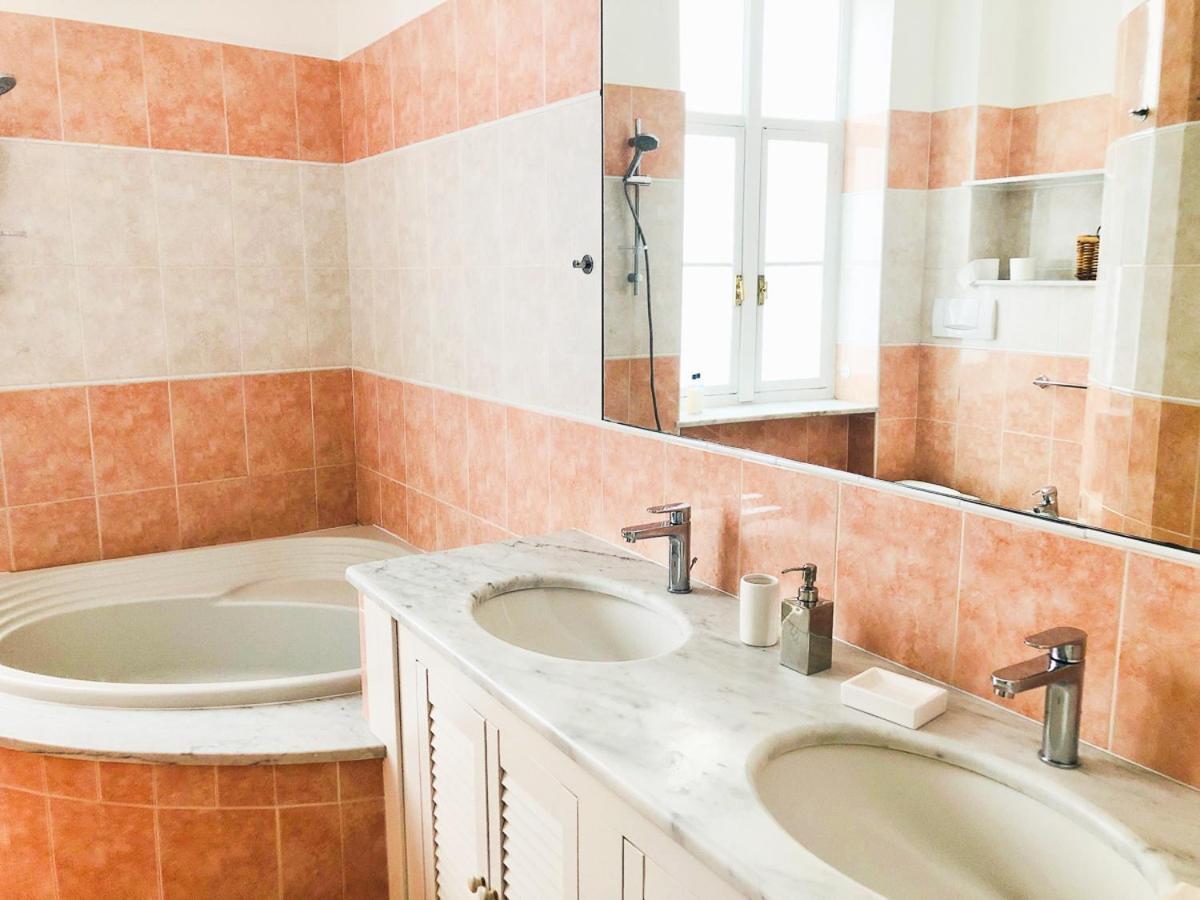 Palazzo Sismonda Bed & Breakfast