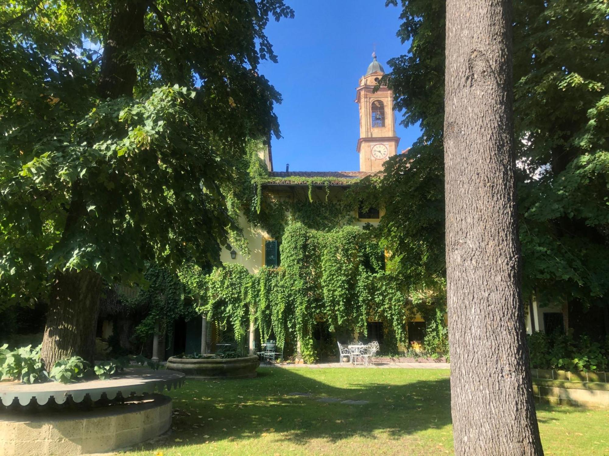 Palazzo Sismonda Bed & Breakfast *
