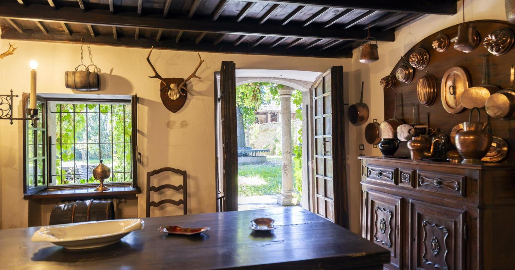 Bed & Breakfast Palazzo Sismonda Corneliano d'Alba