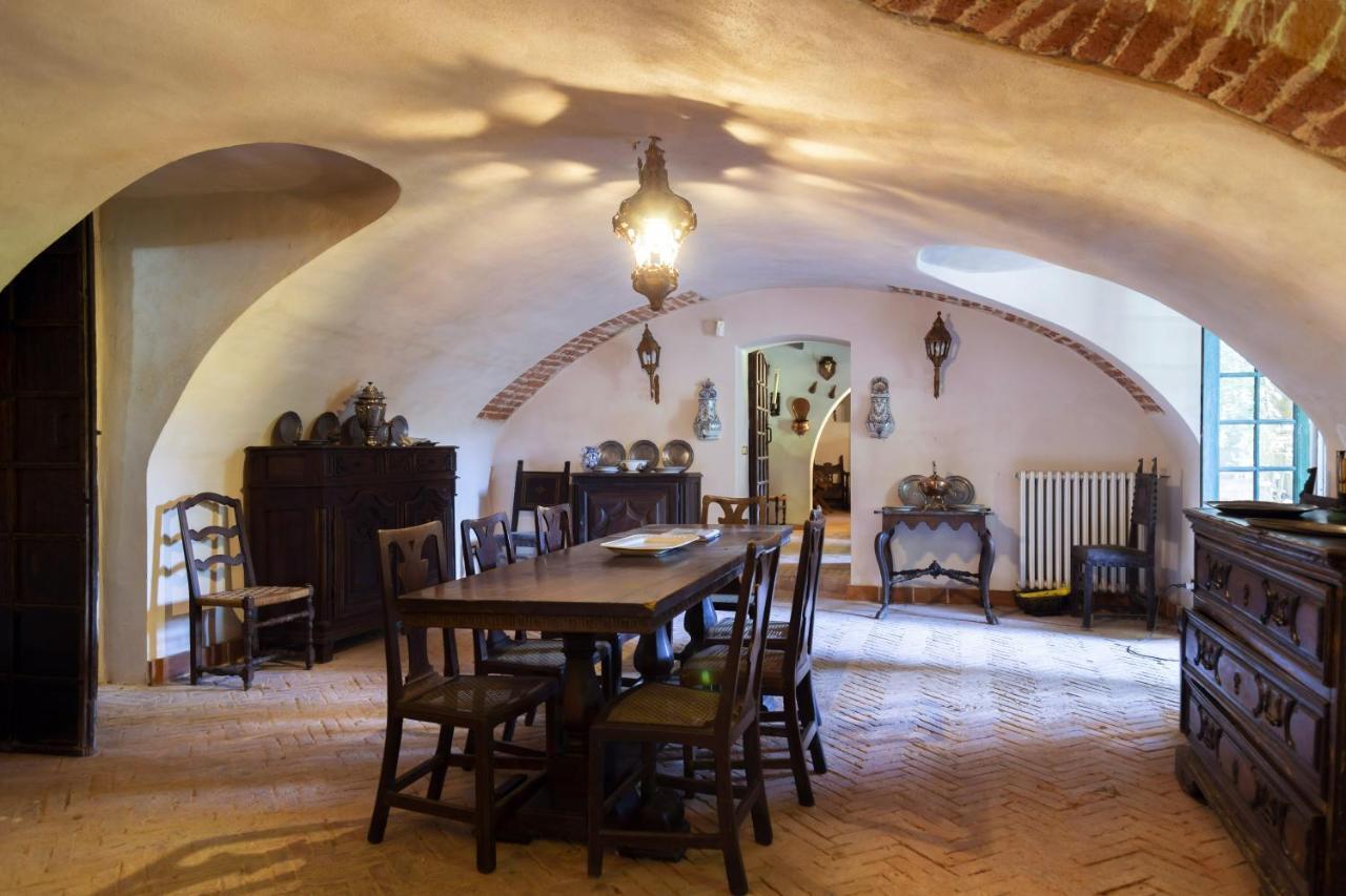 Palazzo Sismonda Bed & Breakfast Corneliano d'Alba